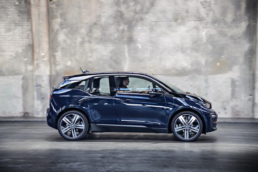  BMW i3 (I01) 2018 года  (WW) (фото 30 из 81)